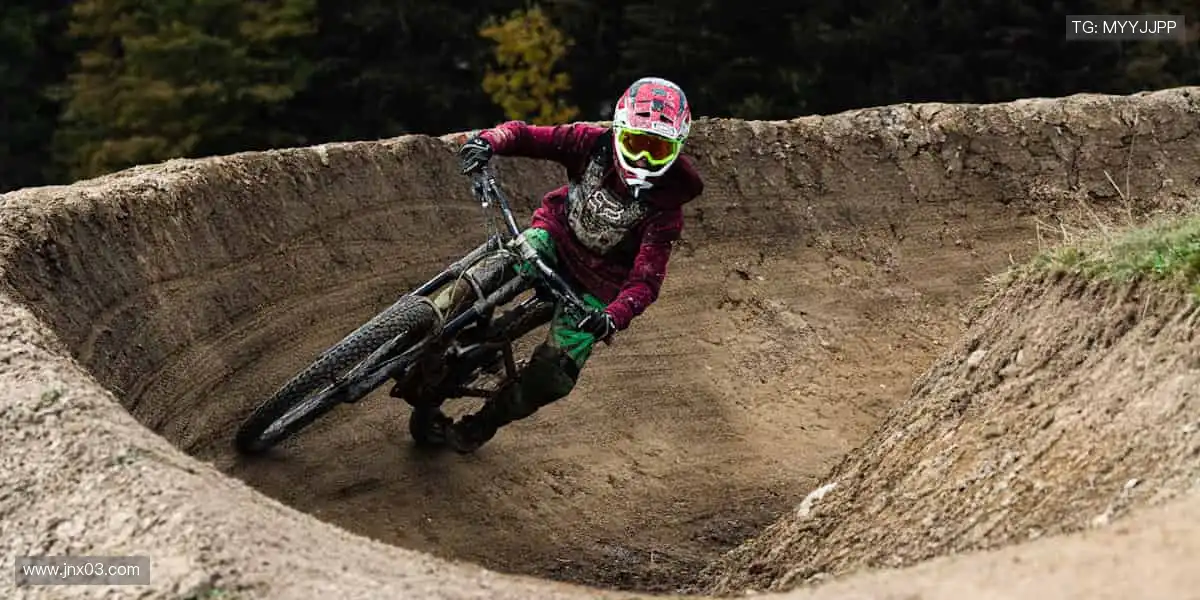 🚀一键直击，精彩永不缺席！🏉